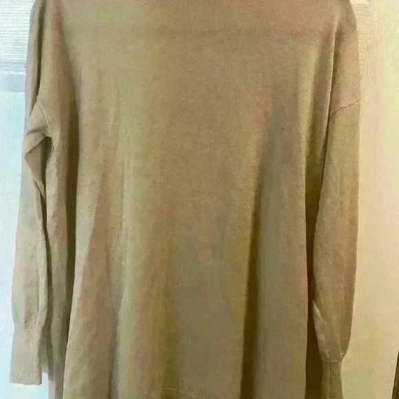 UNIQLO Cream Mock Neck Sweater XS - Picture 3 of 8